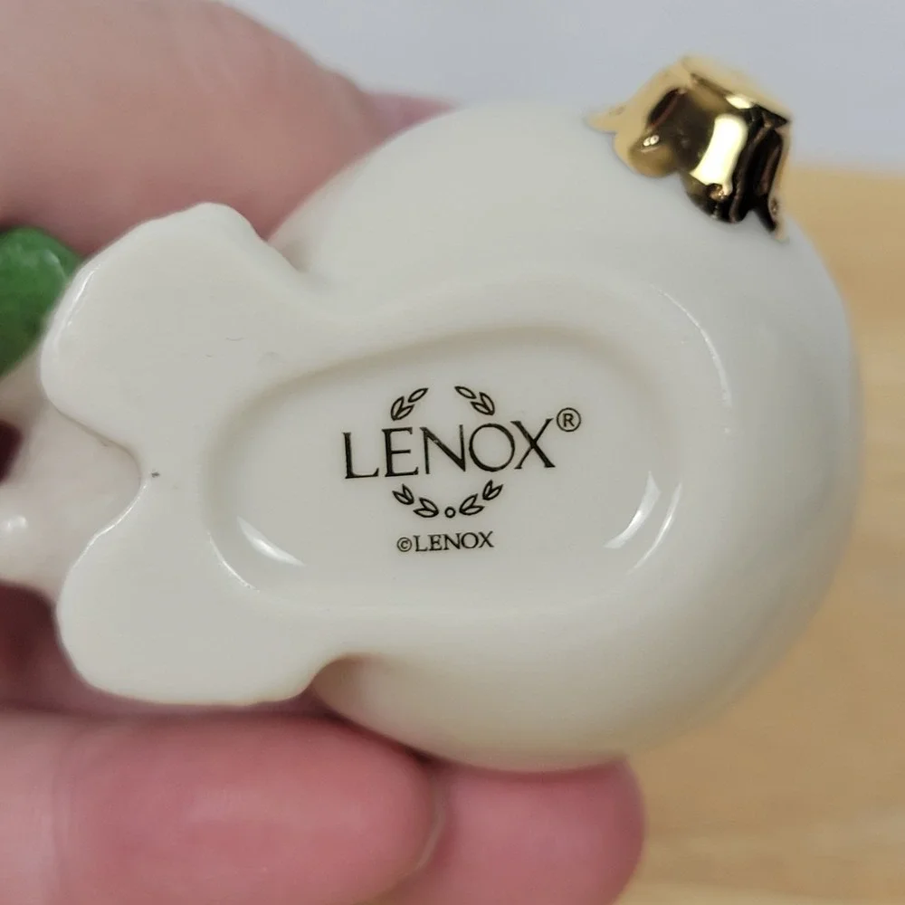 Lenox Beary Merry Christmas Ornament Figurine 24k Gold Accents Hand-Painted 2004